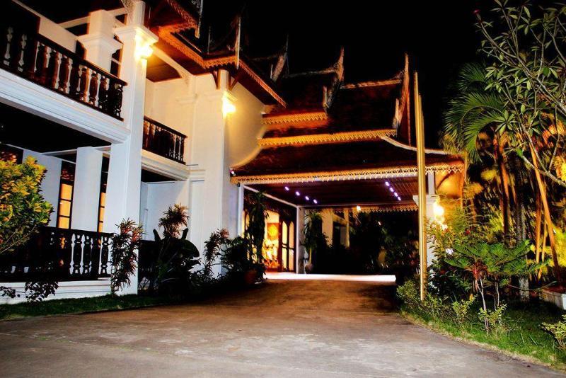 Capital Hotel Luangprabang Kültér fotó
